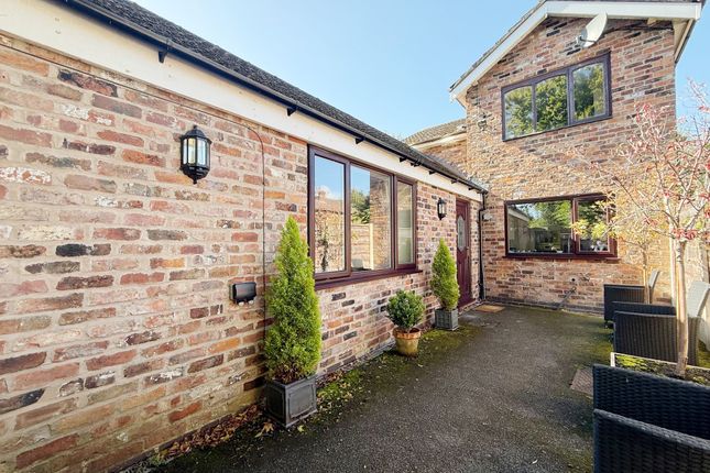 3-bed house on 2a Longsight Lane, Cheadle, £475,000