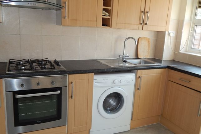 14, St Helens Court, Abingdon photo 3