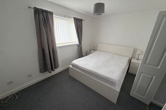 50 Heol Gwenallt, Swansea photo 4