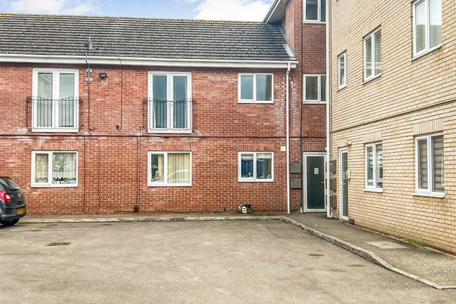 Thumbnail Flat to rent in Langdale Grove, Corby