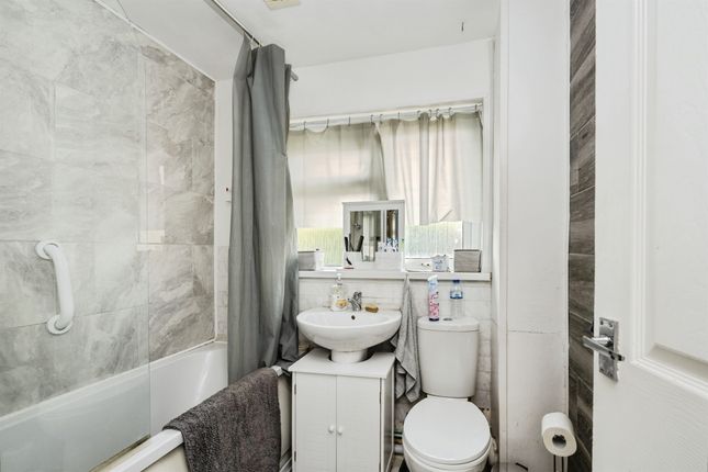 116, Lon Camlad, Swansea photo 4