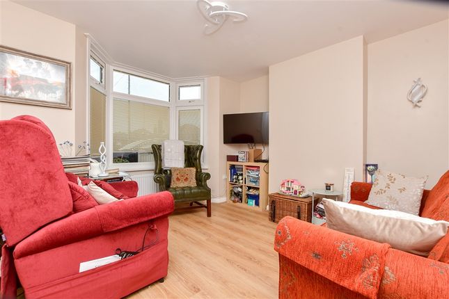 St. James Terrace, Birchington photo 3