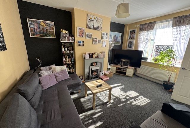 110, Clifford Street, Pontefract photo 3