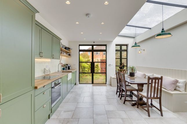 7, Wildwood Grove, London photo 4