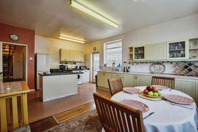24, Youlgrave Avenue, Mablethorpe photo 3