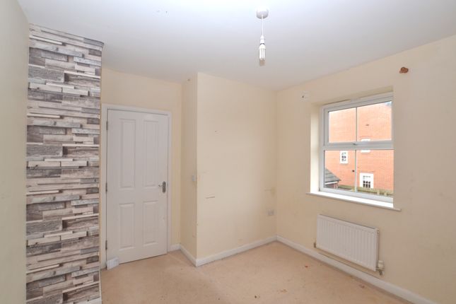26, Knaresborough Drive, Grantham photo 3
