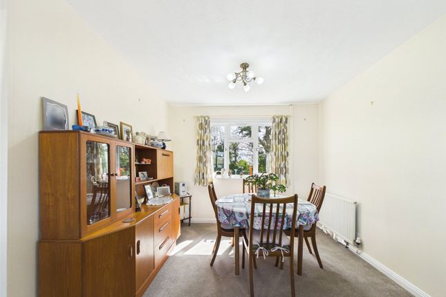 20, Trehannick Close, Bodmin photo 3