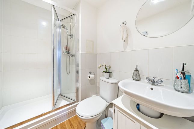 Flat for sale in Homesdale Road, Bromley