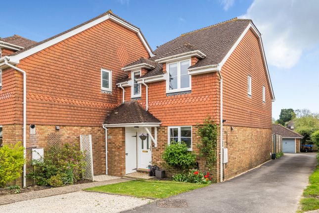 Thumbnail Semi-detached house for sale in Lakers Meadow, Billingshurst, West Sussex