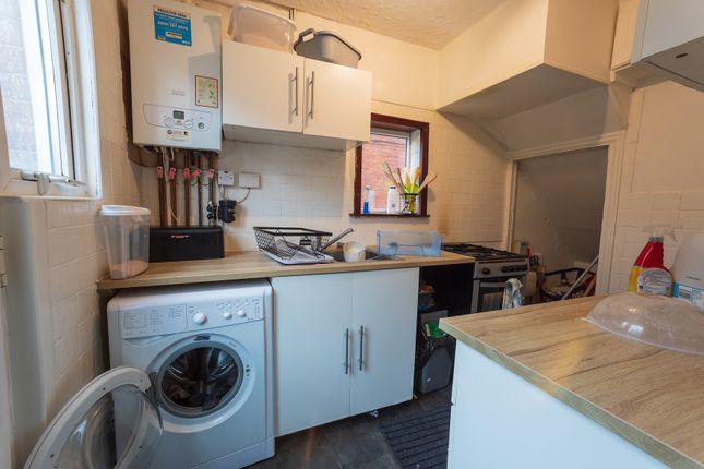 End terrace house for sale in Aston Place, Leeds