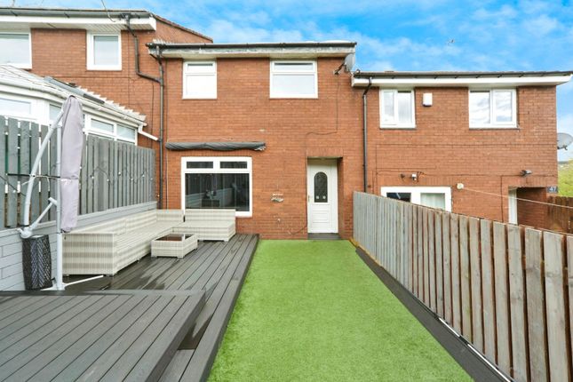 Thumbnail Terraced house for sale in Coal Hill Green, Leeds