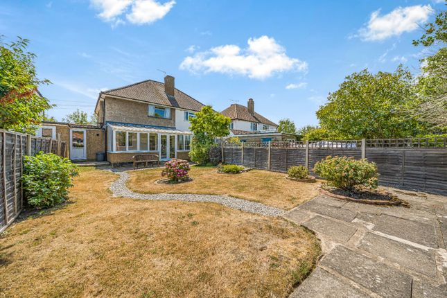 24 Croysdale Avenue, Lower Sunbury, Surrey photo 4