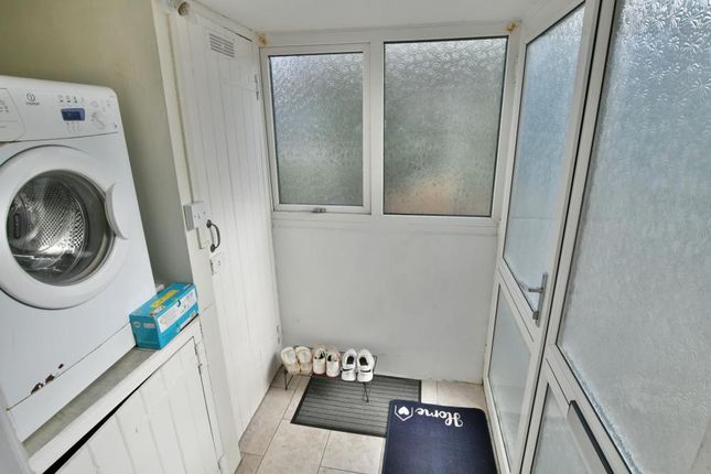 Allenview Road, Wimborne photo 2