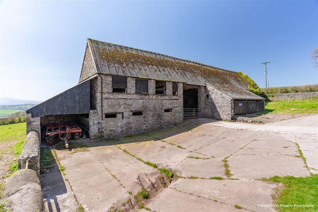 Farmhouse for sale in Llandefalle, Brecon