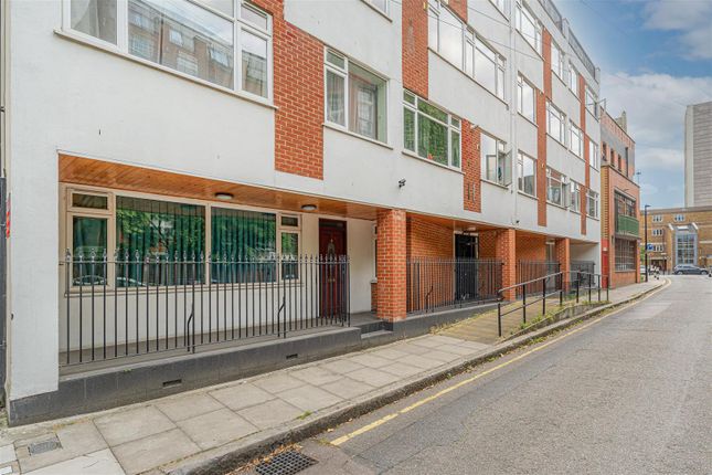 3-bed flat on Flat 2, 69, Johnson Street, London, £400,000