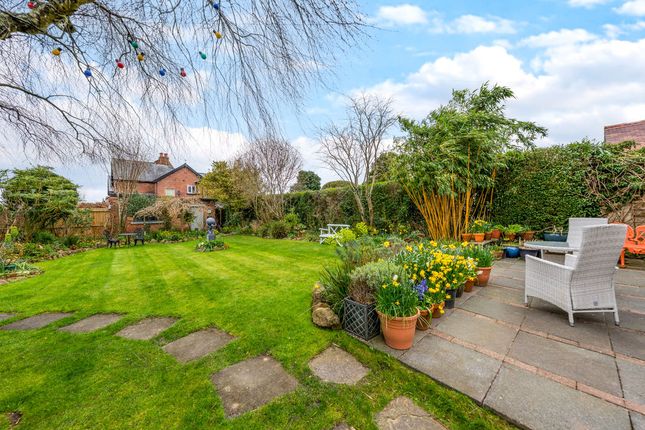 247, Hesketh Lane, Preston photo 2