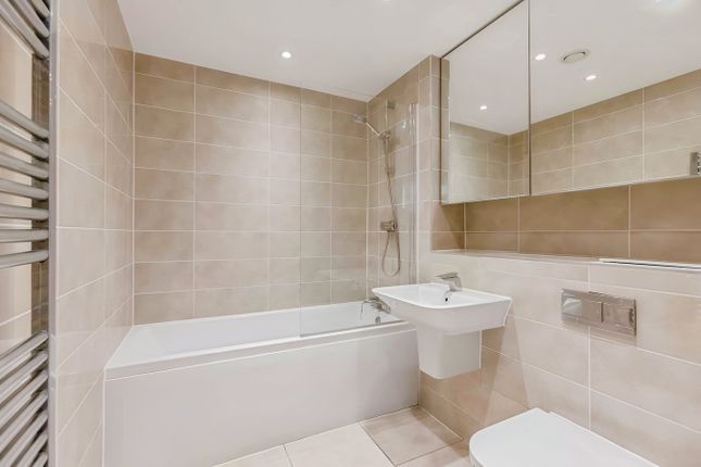 Crossways, Windsor Road, Slough photo 4