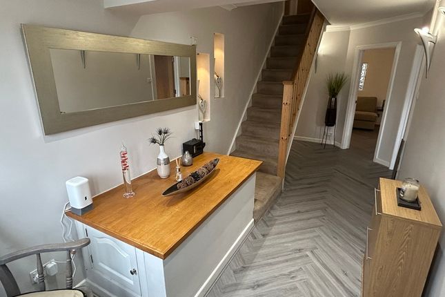 16, Westfield Crescent, Porthcawl photo 3