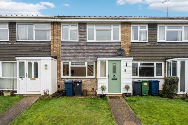 Thumbnail Terraced house for sale in Fairacres, Prestwood, Great Missenden