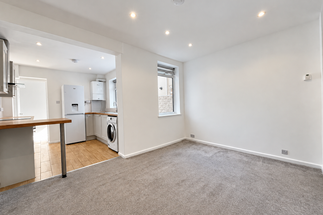 236a, High Street, Eastleigh photo 4