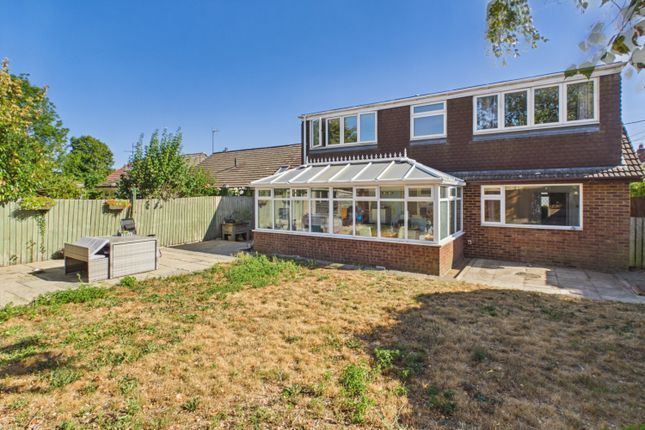 47, Tilsworth Road, Leighton Buzzard photo 4