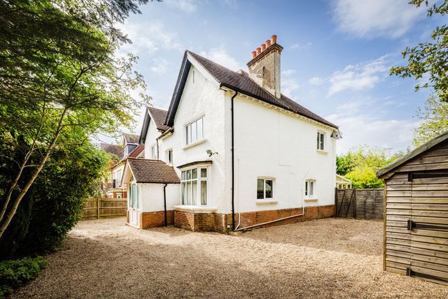 Thumbnail Detached house for sale in Queens Park Road, Caterham