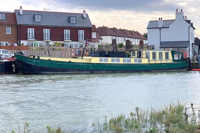 3-bed house on Standard Quay Ltd, Faversham, £170,000
