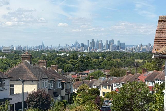59, Moordown, Shooters Hill photo 2