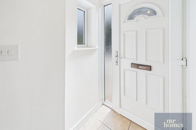 120, Greenfarm Road, Cardiff photo 4