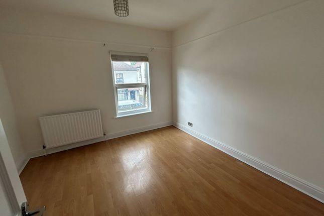 34 Park Street, Westcliff-on-Sea photo 4