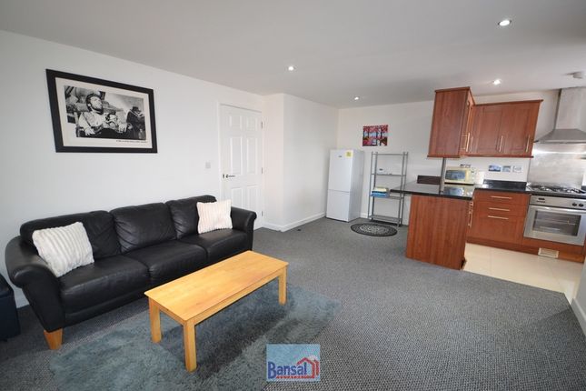 Thumbnail Flat to rent in Whitefriars Street, Coventry