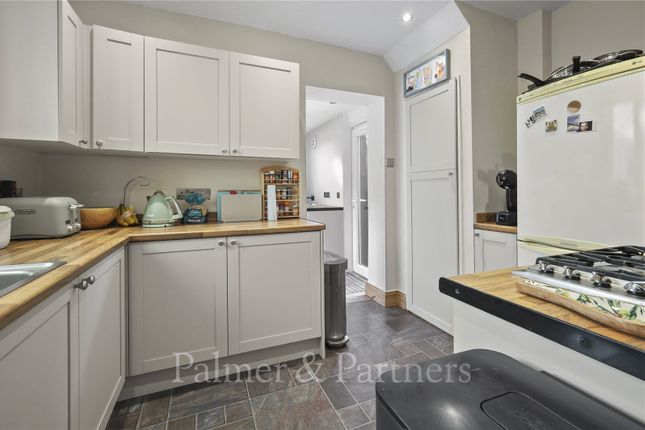 21, Lordswood Road, Essex photo 4