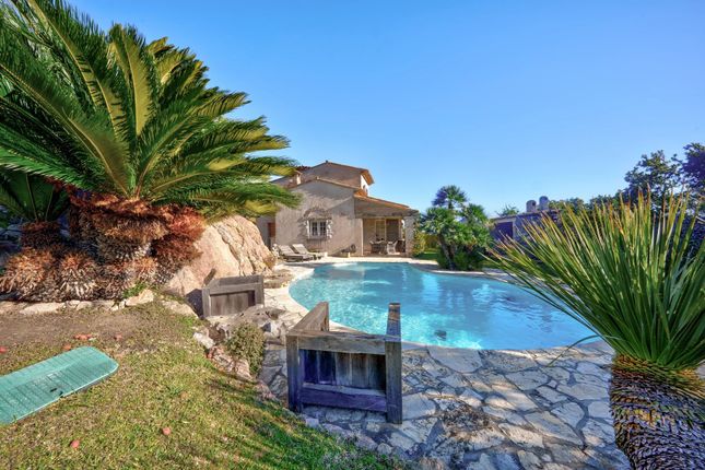 Thumbnail Villa for sale in Mandelieu La Napoule, Cannes Area, French Riviera