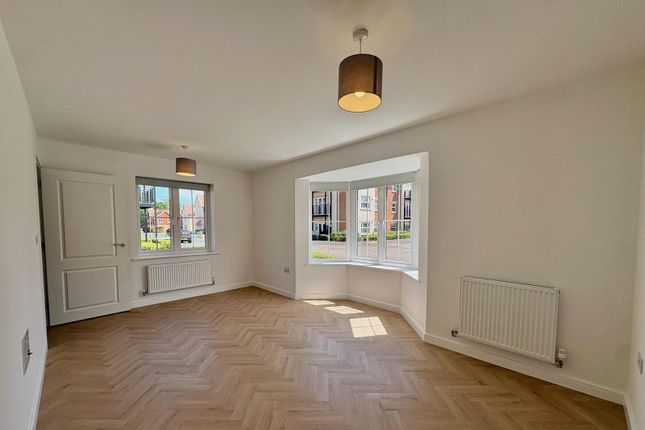 6, Wright Avenue, Camberley photo 4