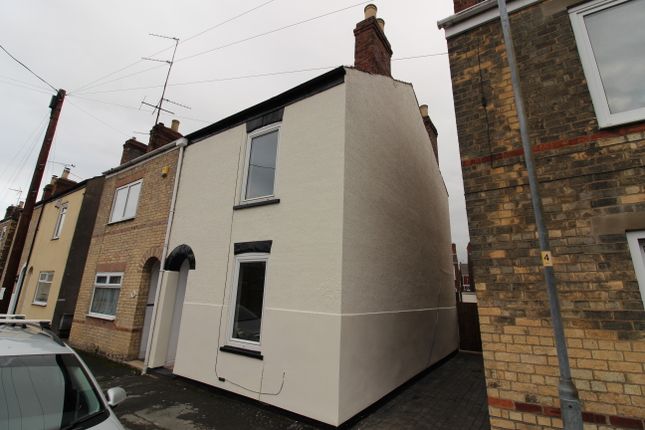 2 bed semi-detached house to rent in Arkwright Street, Gainsborough DN21