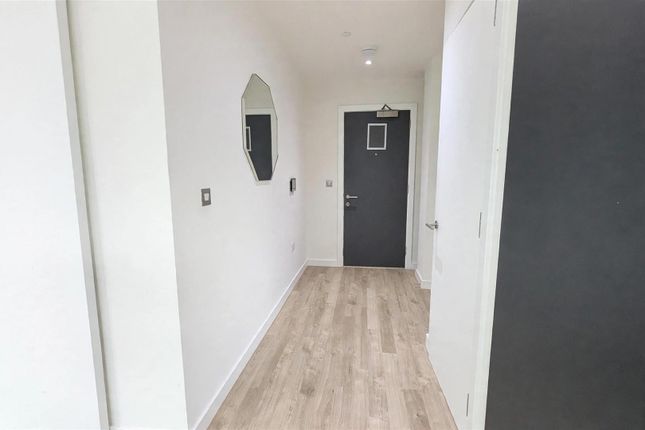 48 Seymour Grove, Manchester photo 4