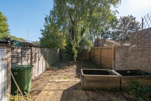 51, Acrefield Drive, Cambridge photo 3