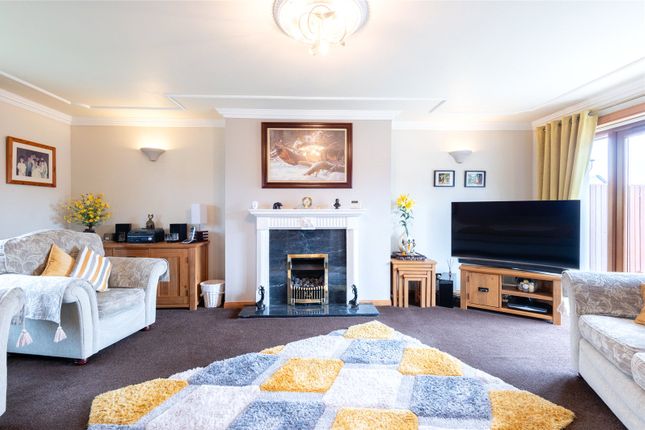 4, Manse Park, Leven photo 2