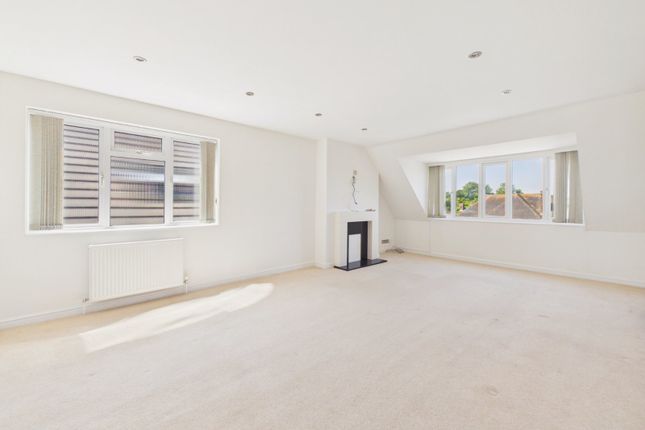 Flat 3 Sutherland House, 7, Turketel Road, Kent photo 4