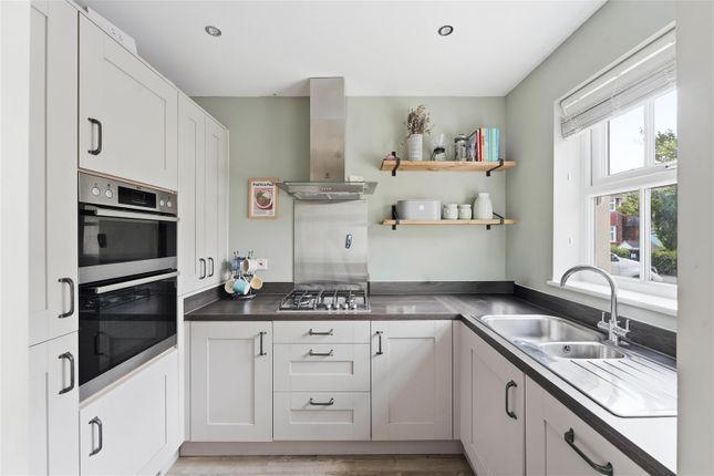 82, Farro Drive, York photo 2