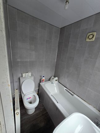 112, West Bromwich Road, Walsall photo 5