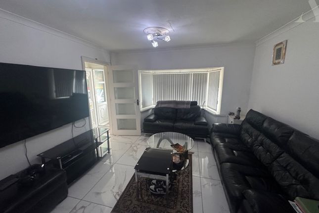 312 Cotterills Lane, Birmingham photo 2