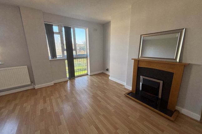 48, Melmerby Court, Salford photo 5