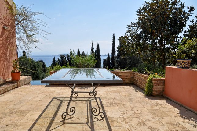 Villa for sale in Kommeno, Corfu, Ionian Islands, Greece