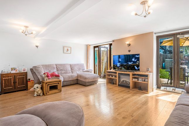 5 The Stables, Hargate House Farm, Hilton photo 2