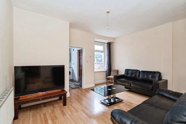 4, Norburn Road, Greater Manchester photo 4