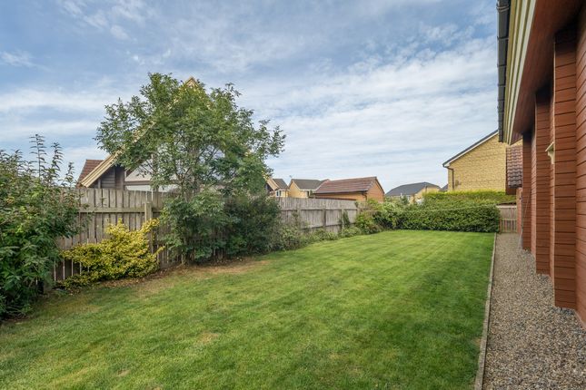 78 Chevington Green, Morpeth photo 2