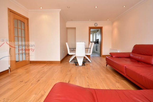 Flat 5 Stotfield Court, Lossiemouth photo 4