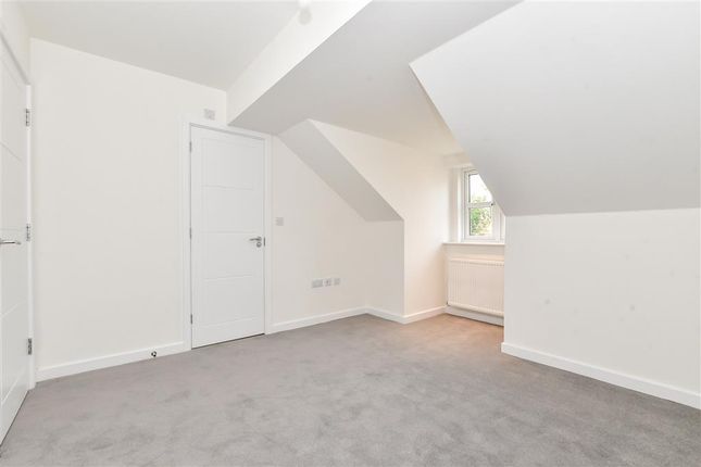 Terraced house for sale in Maidstone Road, Paddock Wood, Kent