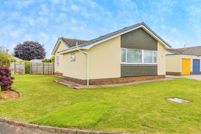 17, Orchard Way, Totnes photo 2